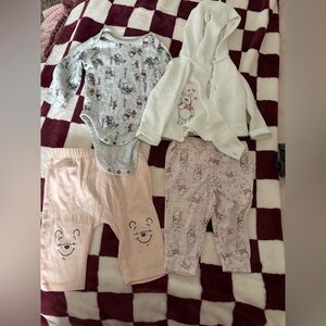 Disney Baby 9M bundle EUC